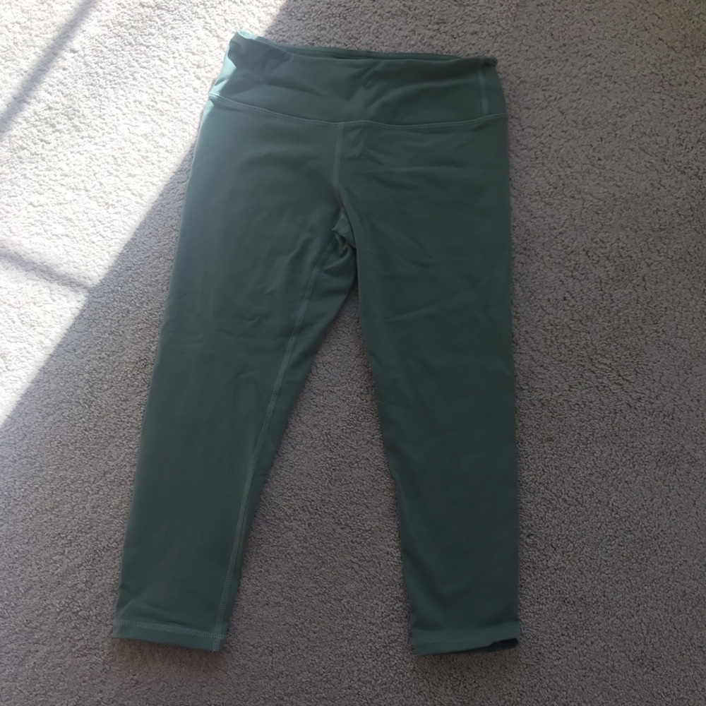 Buff Bunny Capri Workout Legging